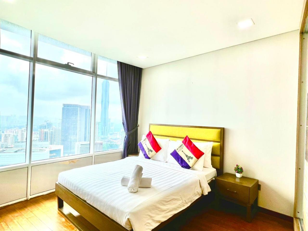 Vortex Suites Klcc By Moonlight Куала-Лумпур Экстерьер фото
