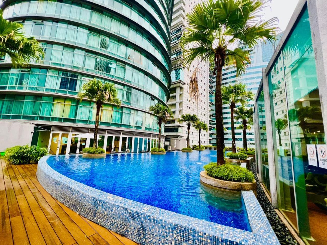 Vortex Suites Klcc By Moonlight Куала-Лумпур Экстерьер фото